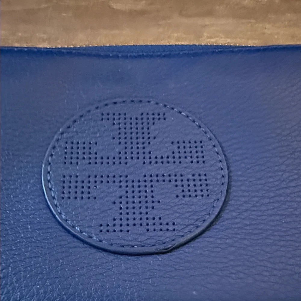 Tory Burch Royal Blue Zip Wallet - Picture 6 of 6